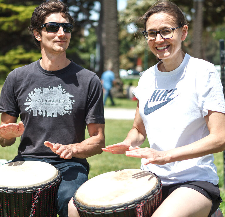 djembe drummers in the park
