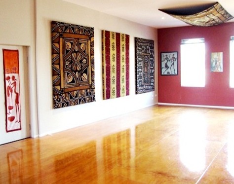 jibasso dance studio with african fabrics to decorate the walls