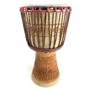 Ghana djembe with comfort curve, Twenaboa timber shell and natural goat skin